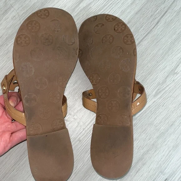 Tory Burch sandals - Picture 2 of 3